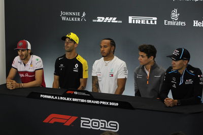 Hamilton hails McLaren’s “amazing” progress in 2019