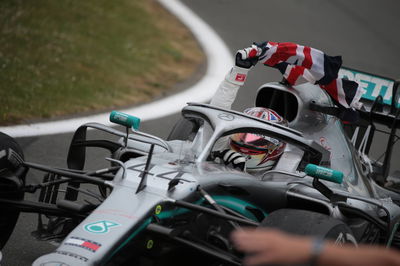 Mercedes has “no idea” how Hamilton set fastest lap