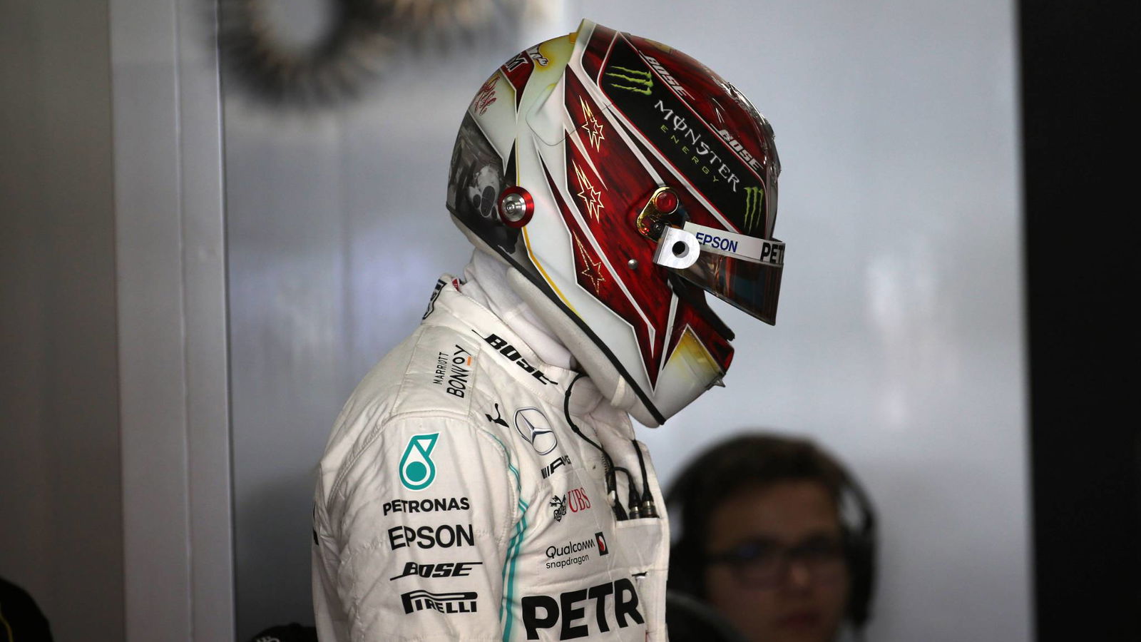 Hamilton tercepat dari Verstappen di latihan F1 Hongaria pertama