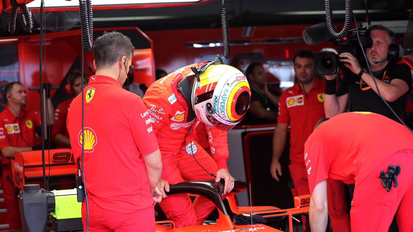 Vettel 'very bitter' after turbo issue leaves him last on grid