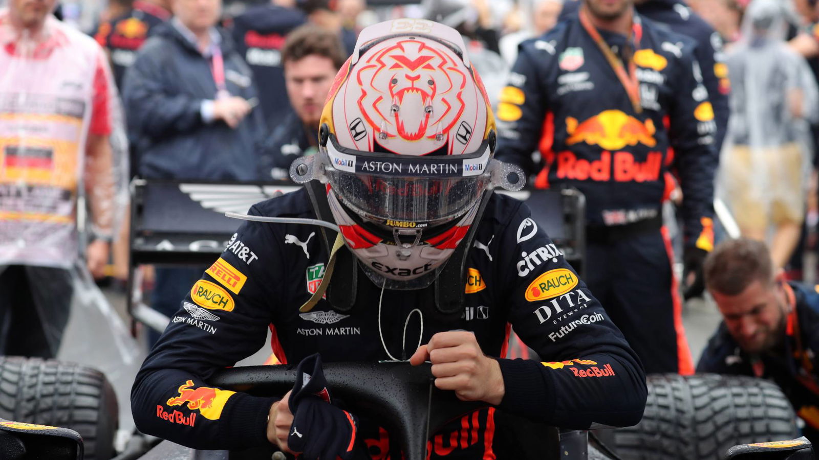 Horner 'benar-benar santai' tentang masa depan Red Bull Verstappen