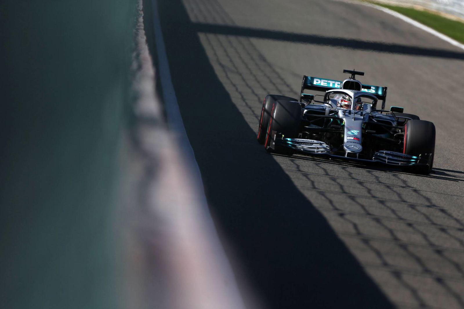 Perez extends Racing Point F1 spell with three-year deal