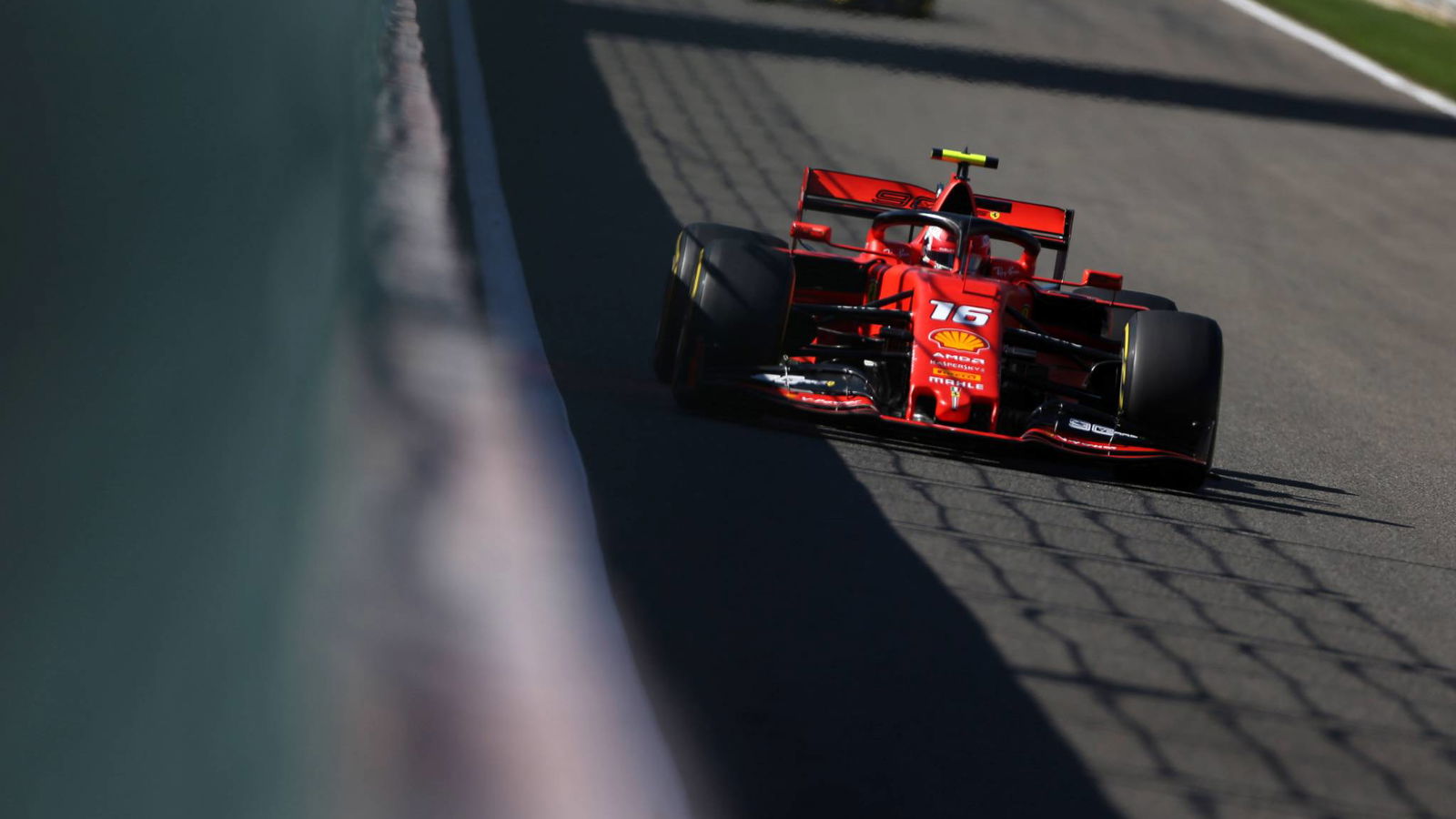 Leclerc fastest as Hamilton crashes hard in Spa FP3