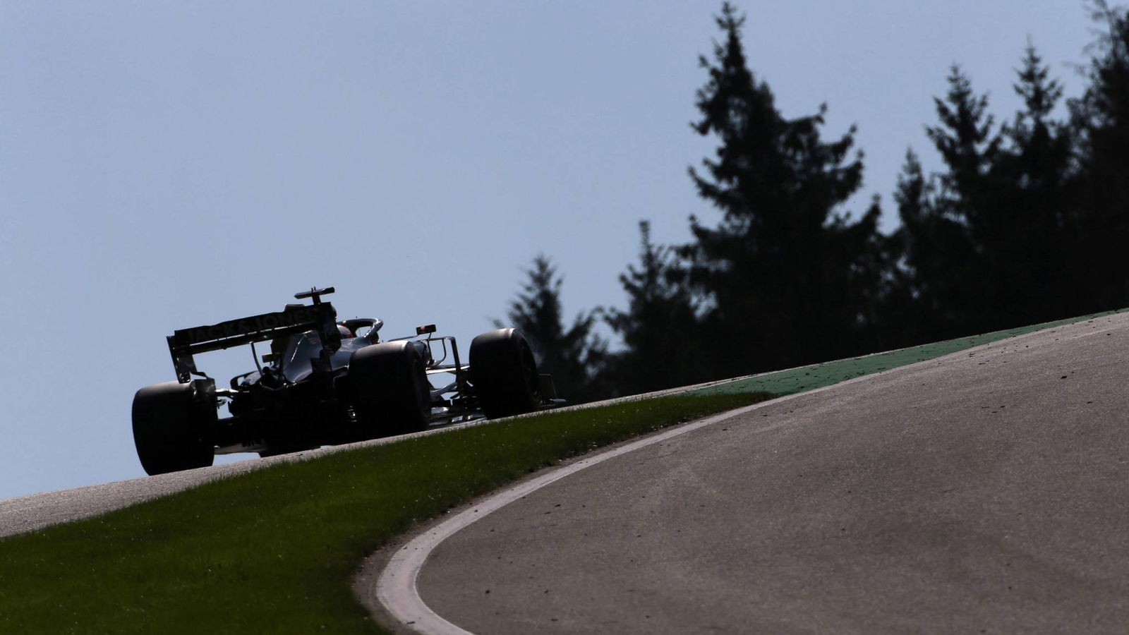 Updated F1 World Championship points standings
