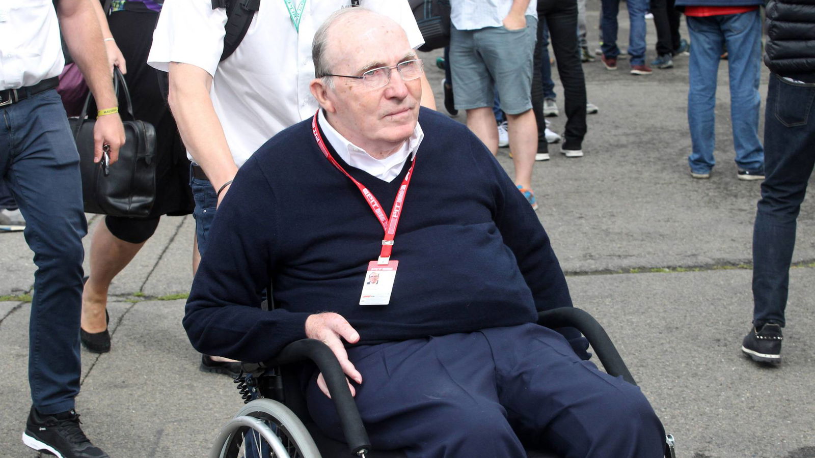 Sir Frank Williams keluar dari rumah sakit sebelum Christnas