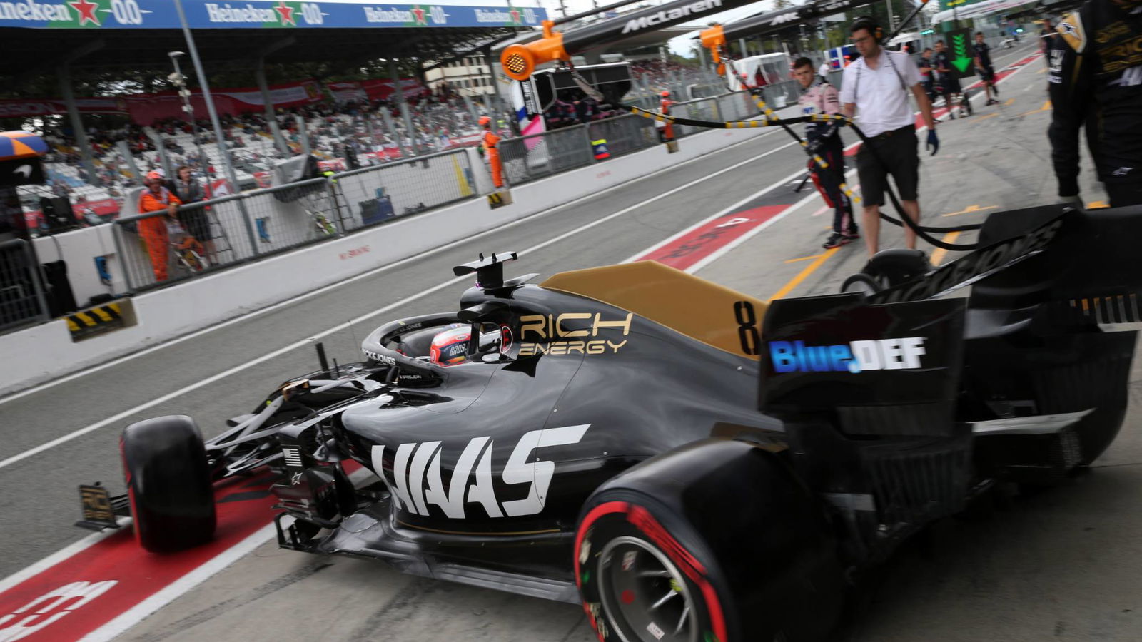 Haas mengakhiri kontrak judul Rich Energy F1