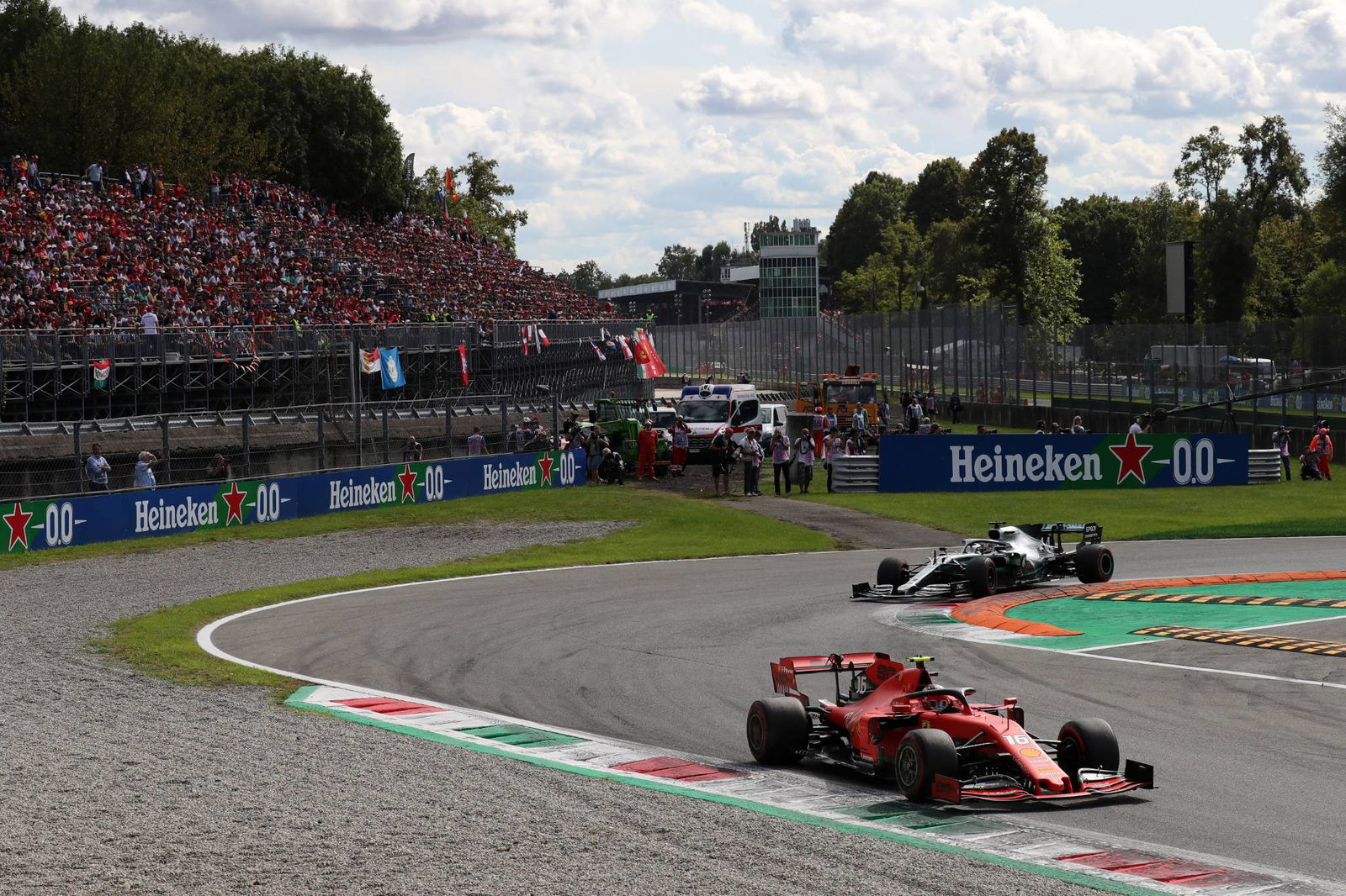 Verstappen ‘could have fought’ lead group without Perez clash