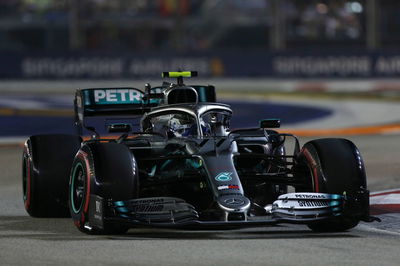 Mercedes telah membahas insiden Q3 antara Hamilton, Bottas