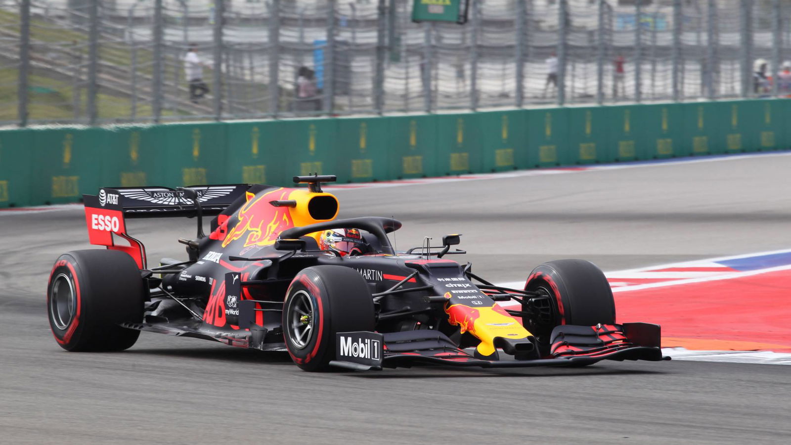 Kecepatan Red Bull tidak membuat 'pahit' dengan penalti grid - Verstappen