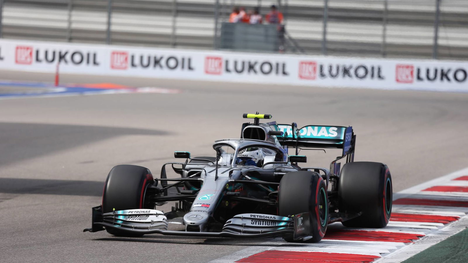 Bottas baffled by Russian GP qualifying struggles
