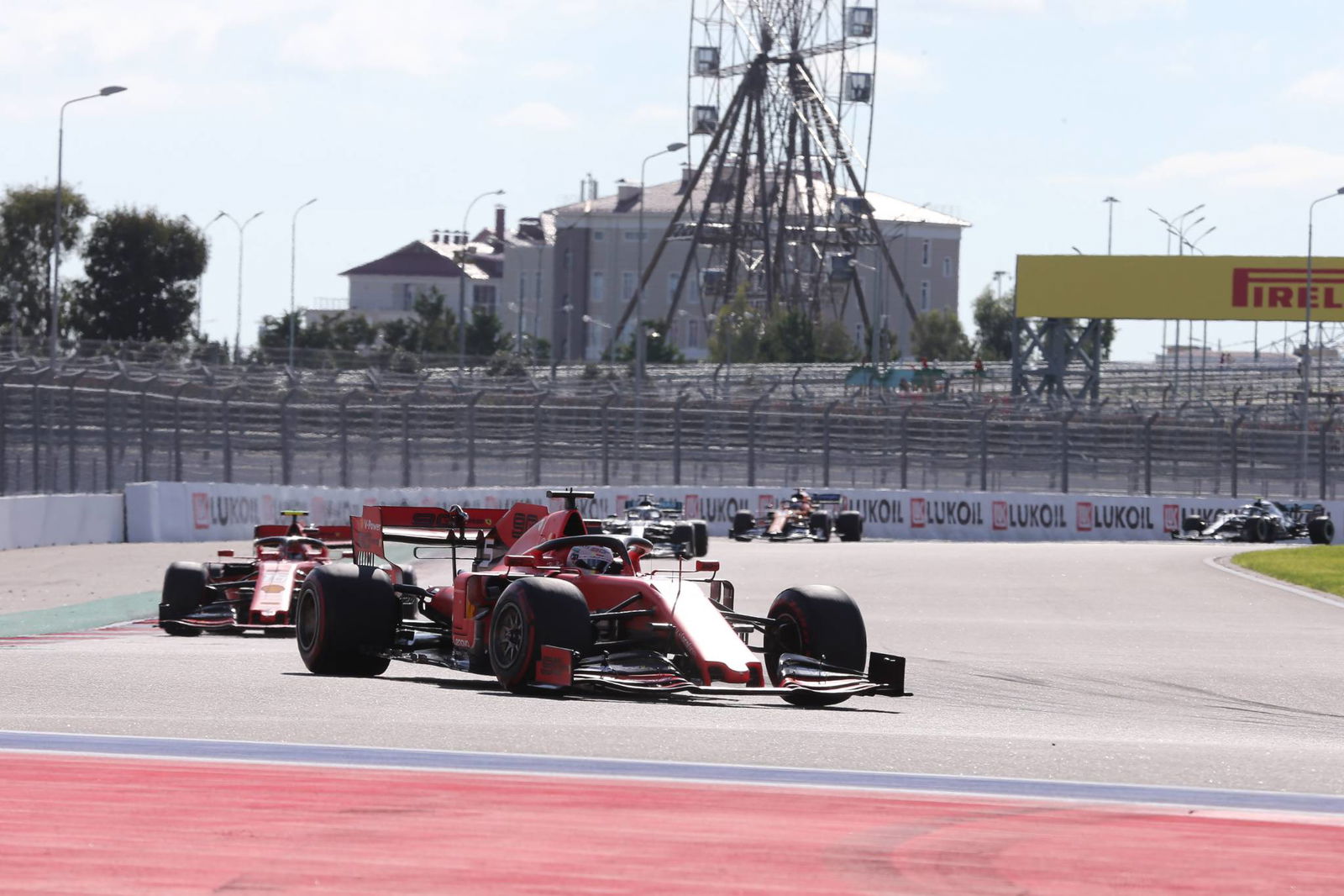 Klasemen poin Kejuaraan Dunia F1 diperbarui