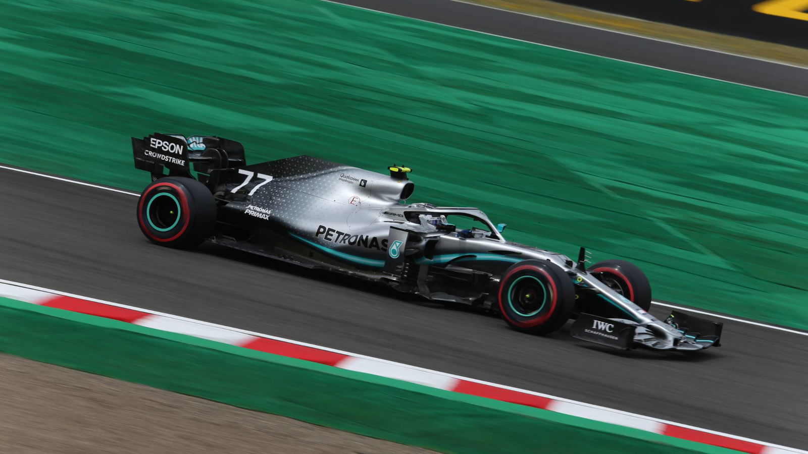 Bottas tops Japan FP2 in final session before Sunday