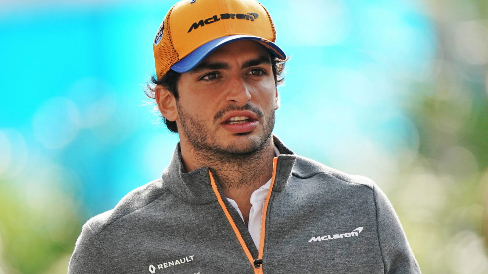 McLaren memberi selamat kepada saya atas kesepakatan F1 Ferrari - Sainz