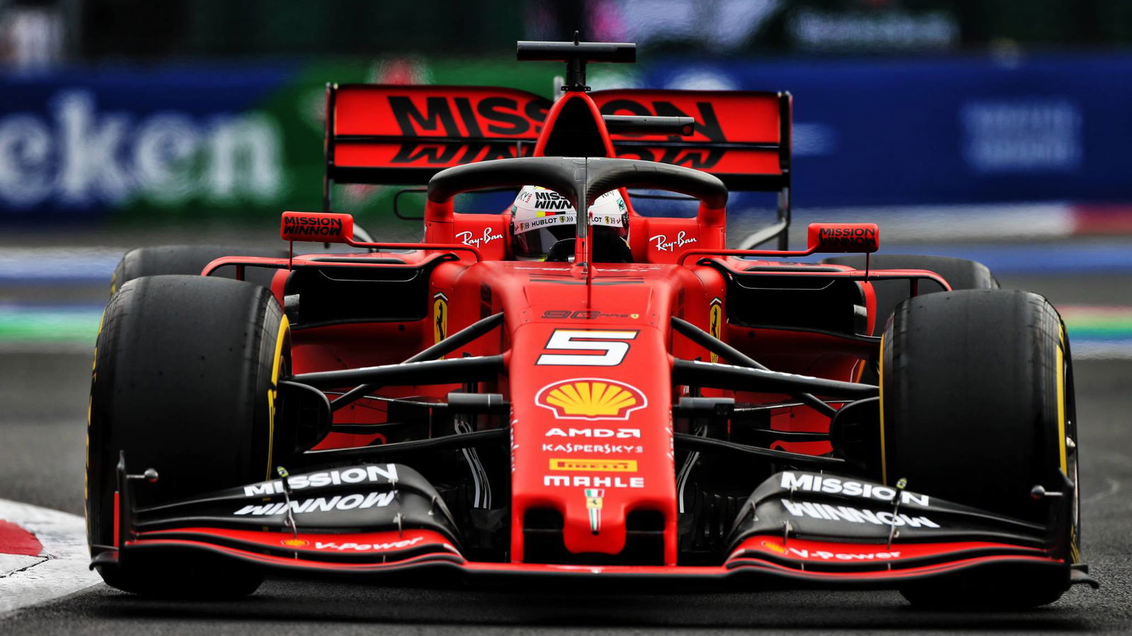 Vettel memimpin Verstappen, Hamilton tertinggal kedua di FP2 Meksiko