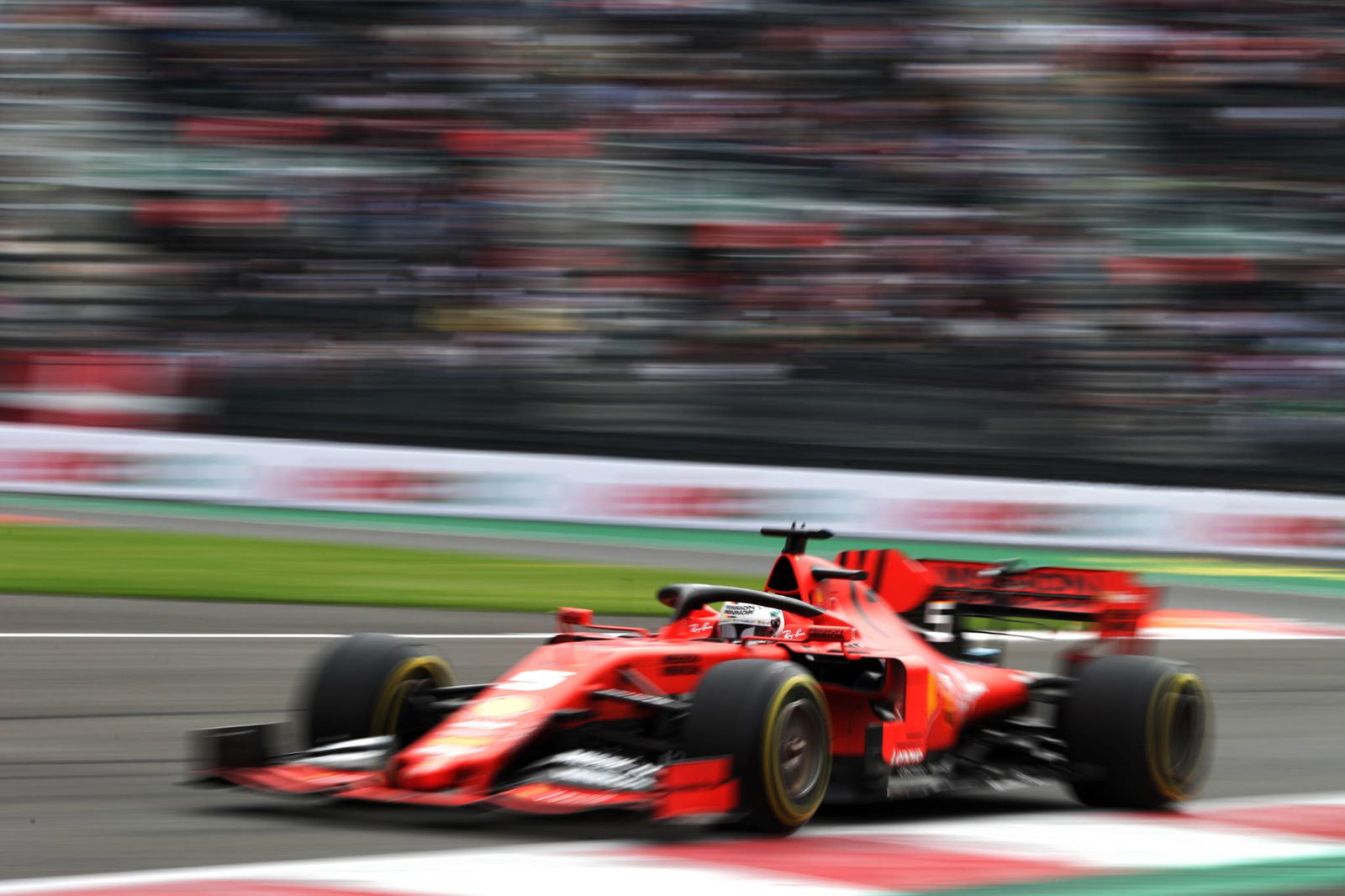 Vettel: Top three teams very close in Mexico