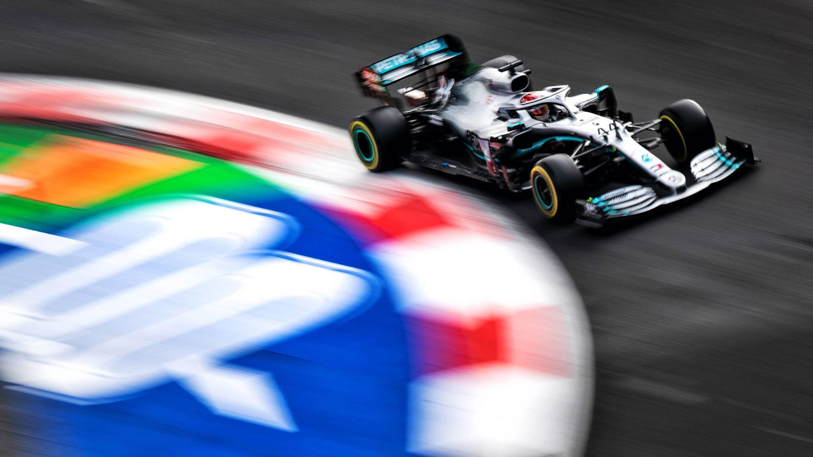 Hamilton: P4 puts Merc in a ‘fighting position’ for Mexican GP
