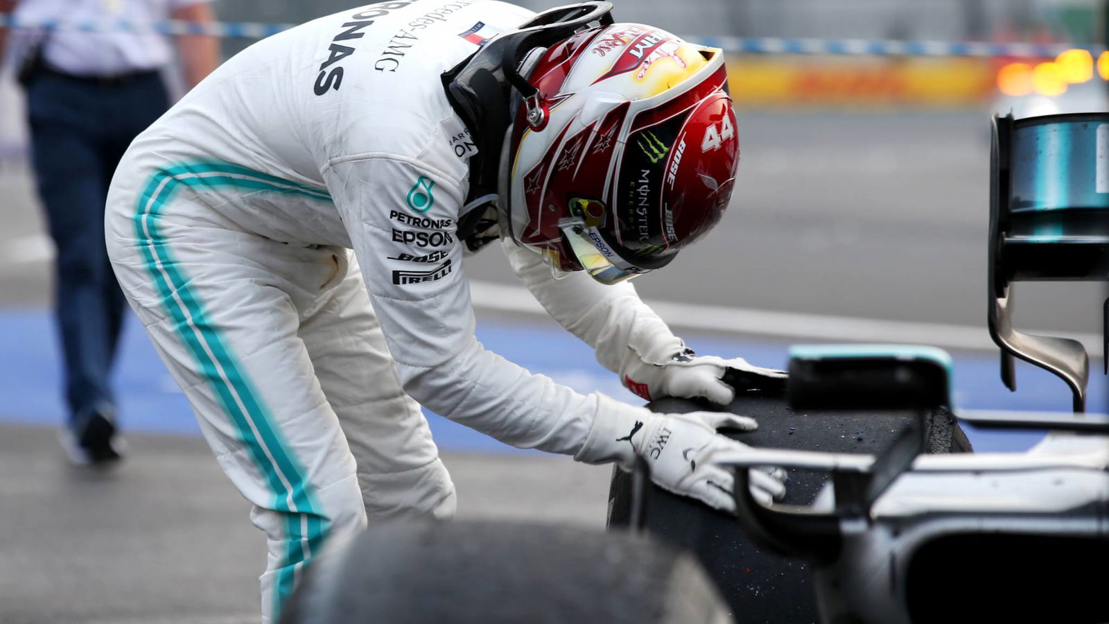 Mercedes mengungkapkan tingkat kerusakan mobil Hamilton