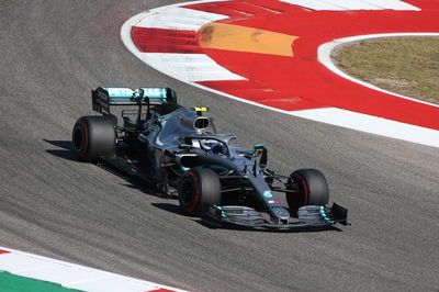 Bottas memasukkan Vettel ke pole GP AS saat Hamilton berjuang keras