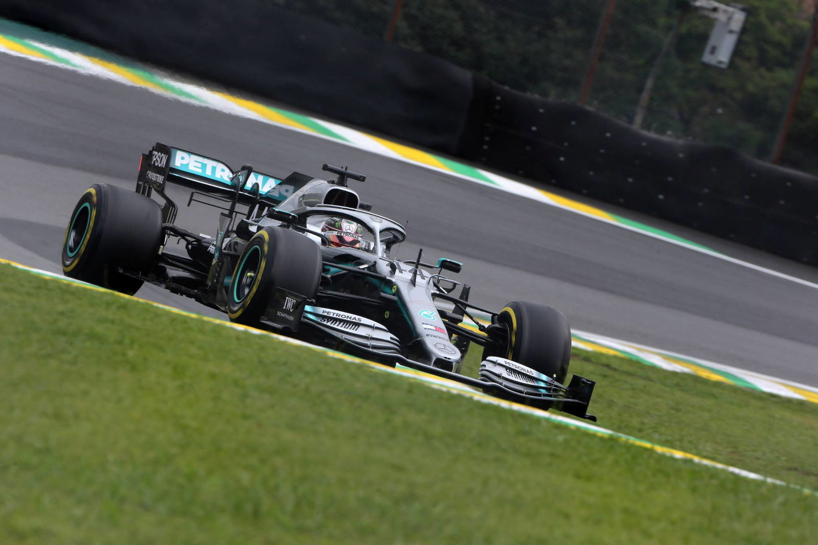 Kubica ‘completely shocked’ by ‘nasty’ Brazil FP2 crash