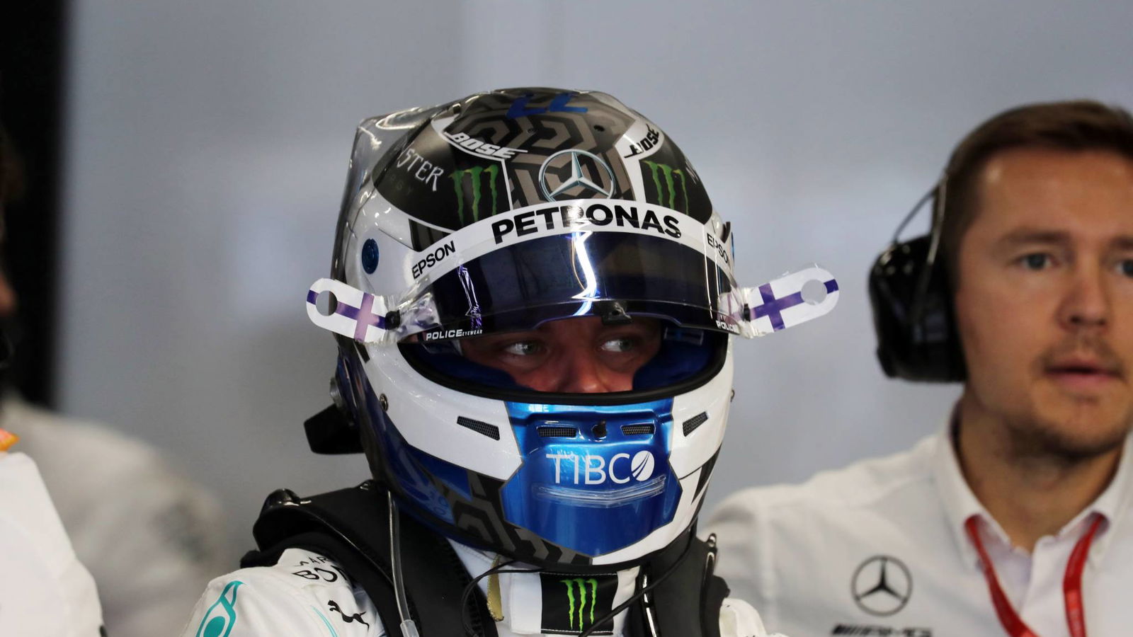 Bottas quickest, Vettel crashes in first Abu Dhabi practice