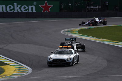 Crane use prompted full Safety Car for Bottas' stoppage