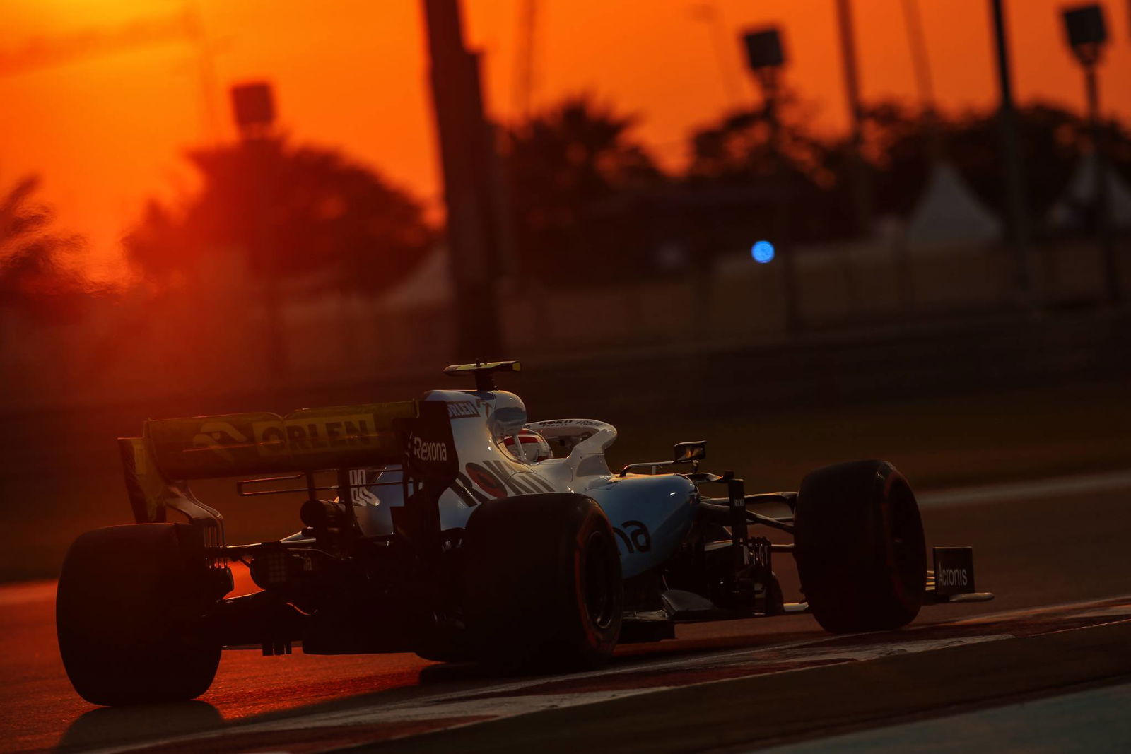 F1 mencari penjadwalan ulang untuk Grand Prix Cina di tengah virus corona