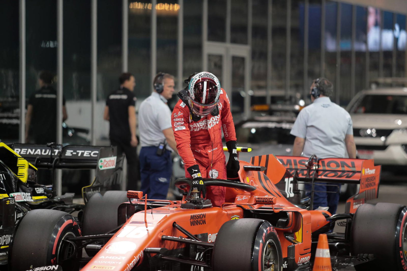 F1 Race Analysis: The gamble that won Sainz the ‘Formula 1.5’ title