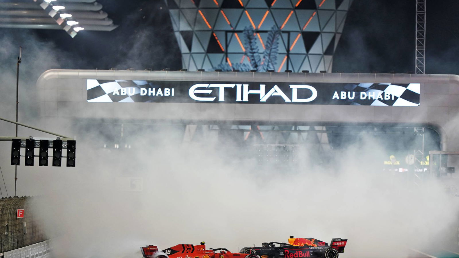 Leclerc: Verstappen terkadang melebihi batas dalam pertarungan balapan