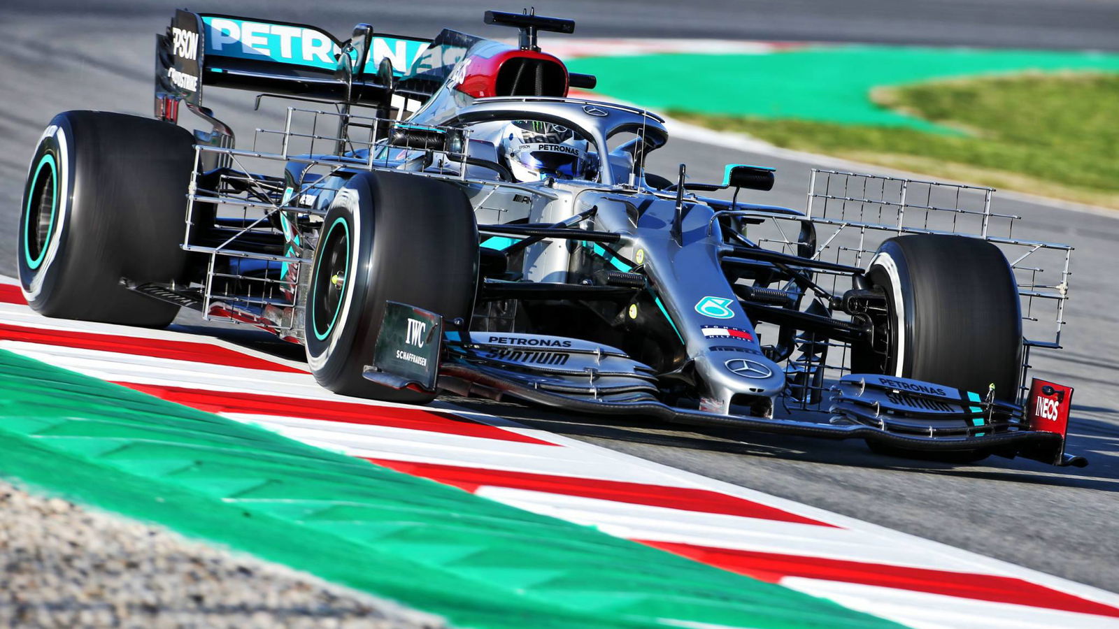 Bottas memimpin pagi pembukaan tes pramusim F1