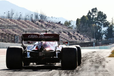 Barcelona F1 Test 1 Day 2 - Thursday 4PM