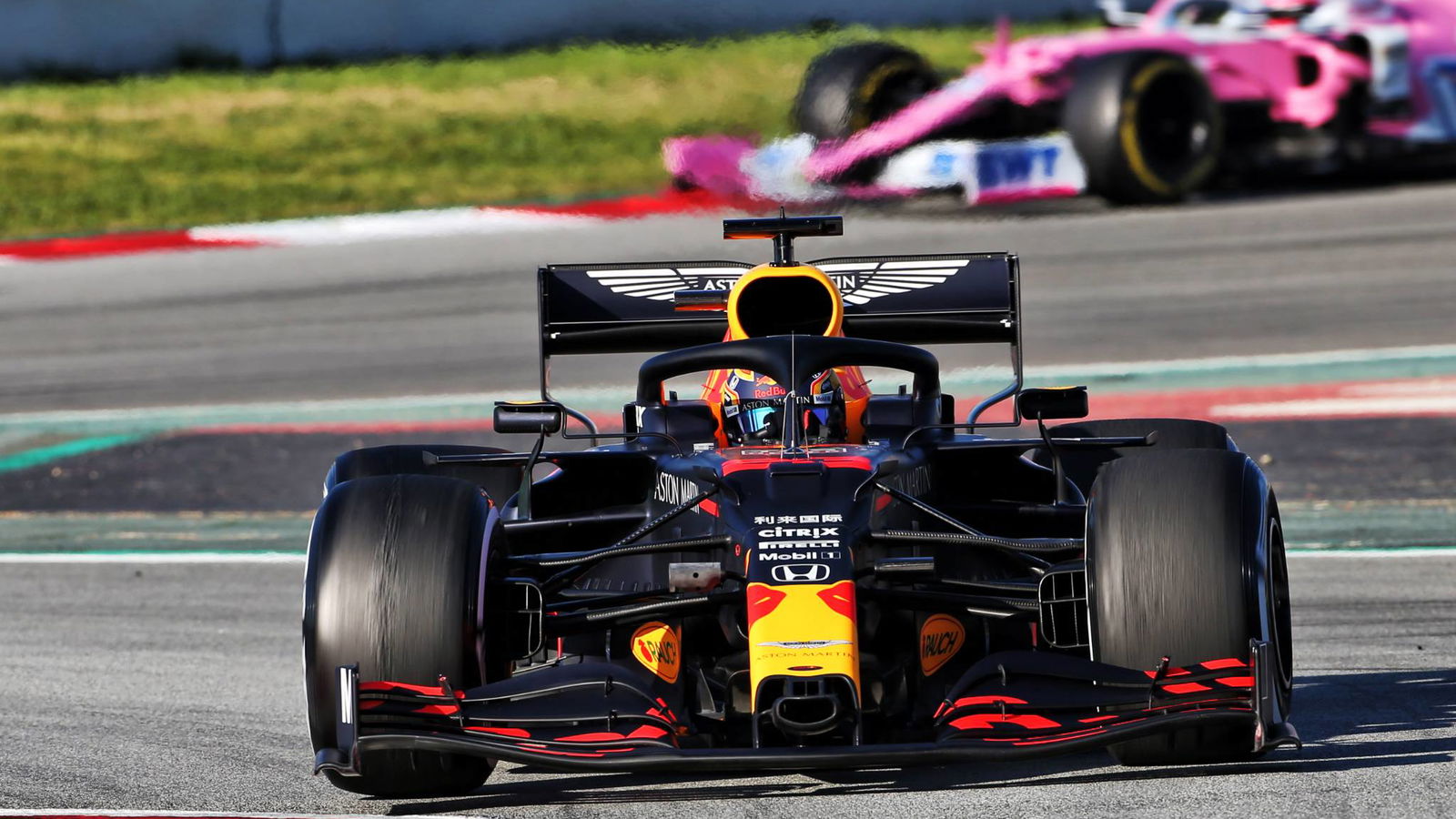 Red Bull mewaspadai celah penutupan lini tengah F1 ke tim papan atas