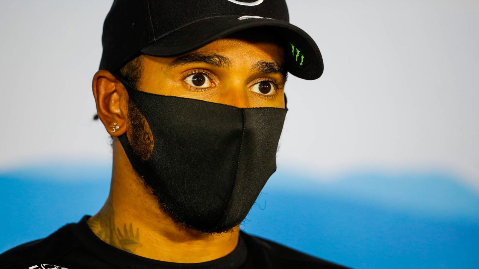F1 champion Hamilton clarifies controversial coronavirus anti-vax post