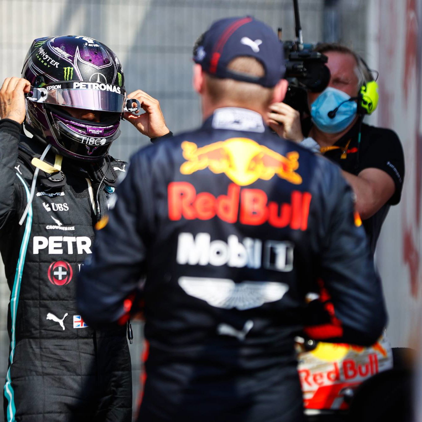 McLaren concludes a deal with FARAM.