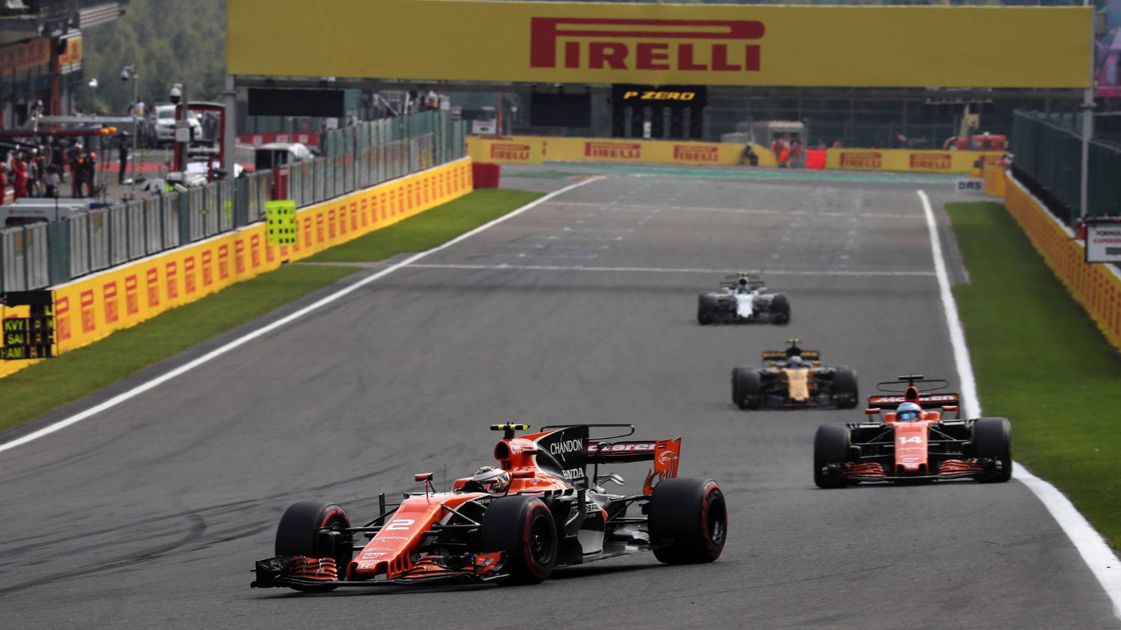 Alonso repaying Vandoorne with Monza towing