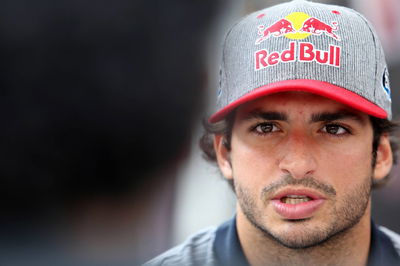 Sainz: Renault rumours a good thing for me