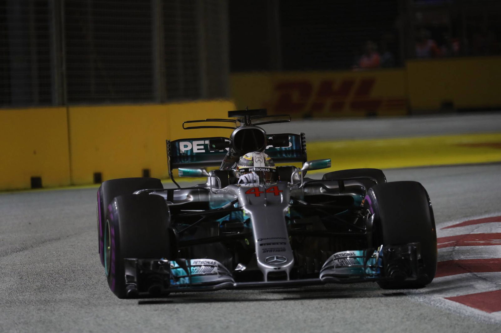 Bottas: Mercedes 'definitely got lucky' with Singapore 1-3