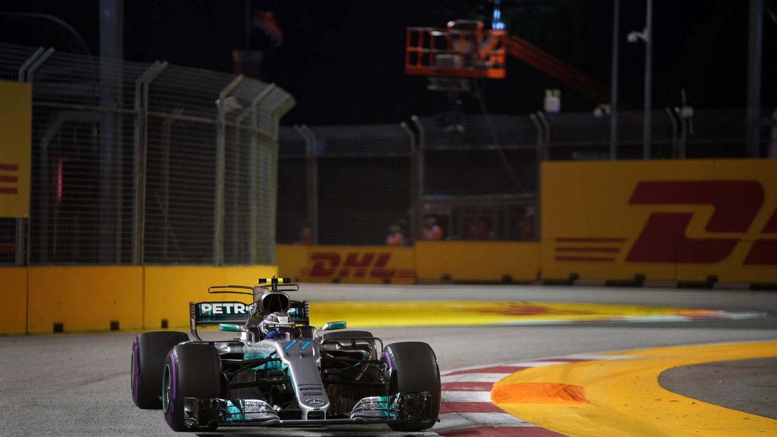 Bottas: Mercedes 'definitely got lucky' with Singapore 1-3