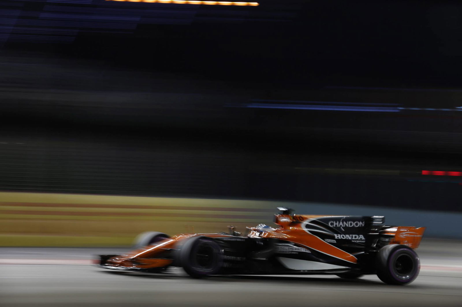 Hamilton didn't expect Ferrari to be so strong in Singapore F1 qualifying