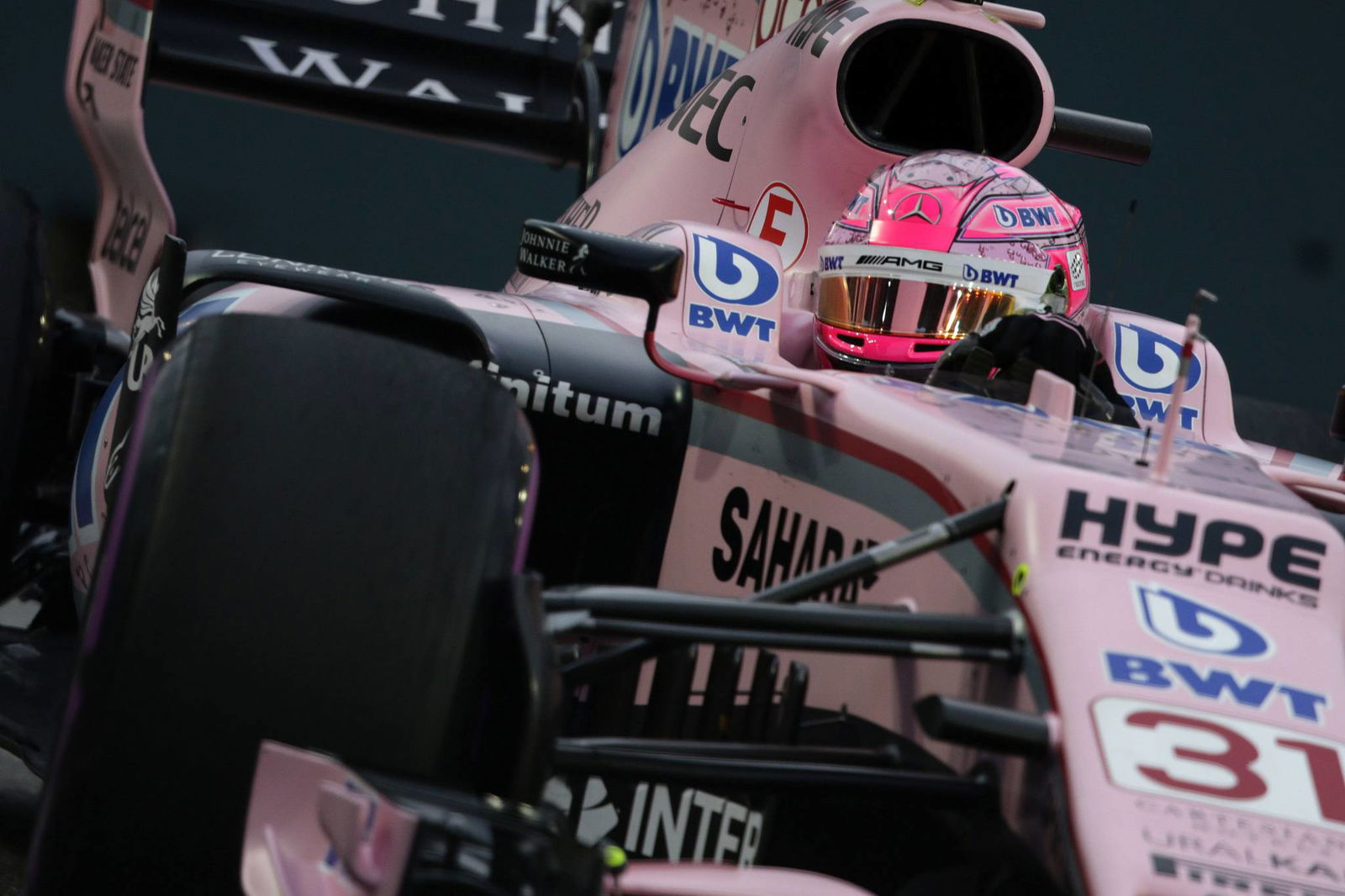 Wolff considers 'danger' of Mercedes' surprise Singapore F1 result