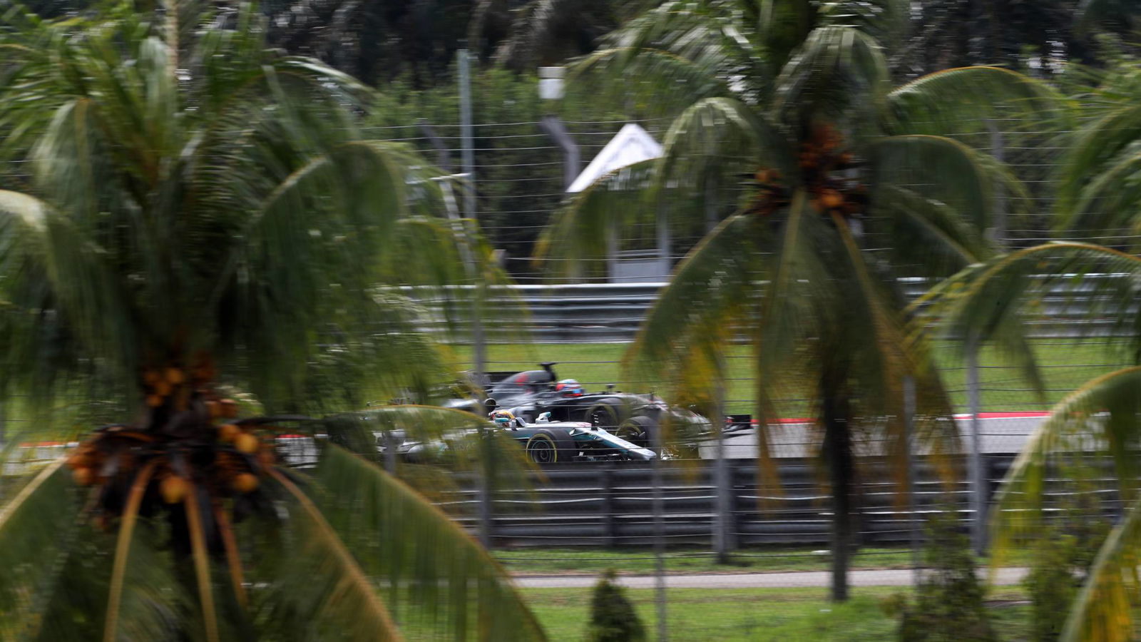 Hamilton, Bottas playing catch-up for Mercedes