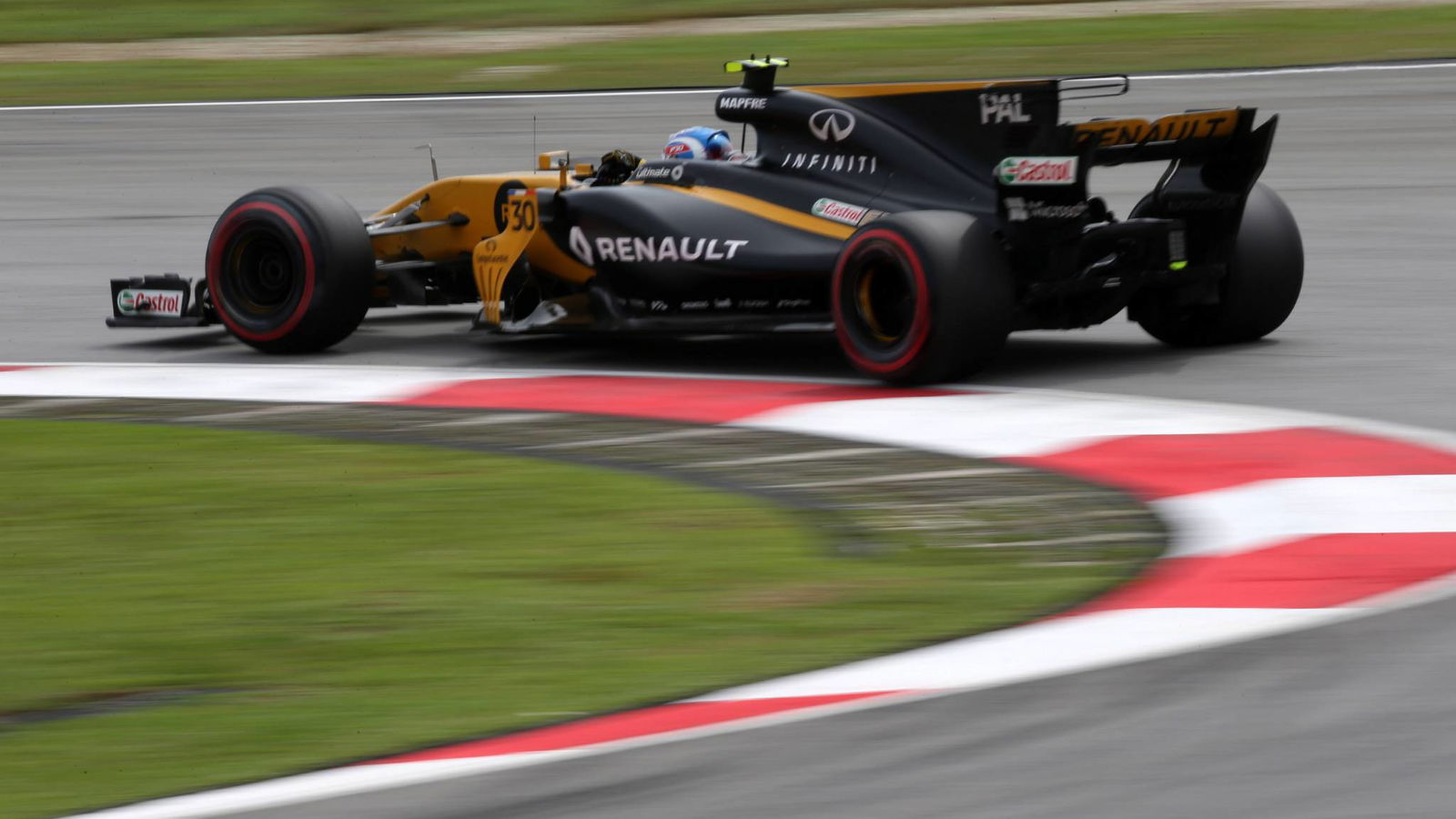 F1 team bosses fume over possible FIA technical chief move to Renault