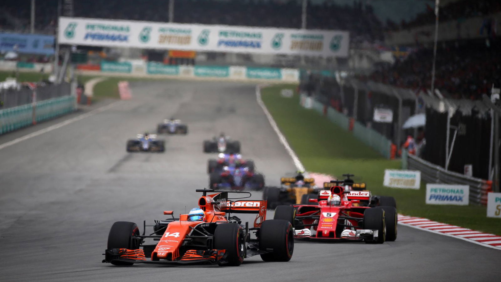 Alonso shrugs off Vettel's Malaysia blue flag complaints