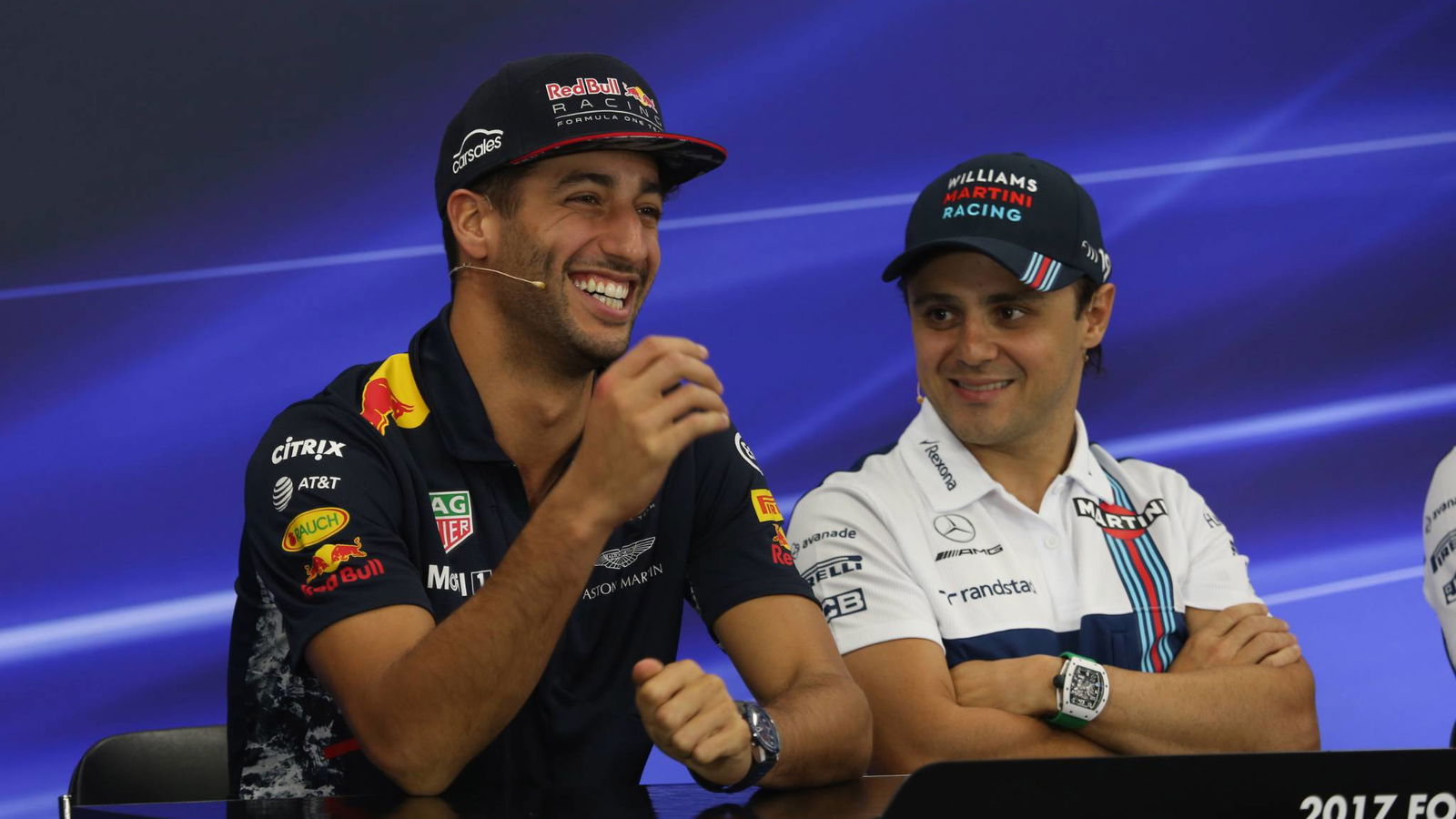 Ricciardo yet to discuss 2019 F1 plans with Red Bull