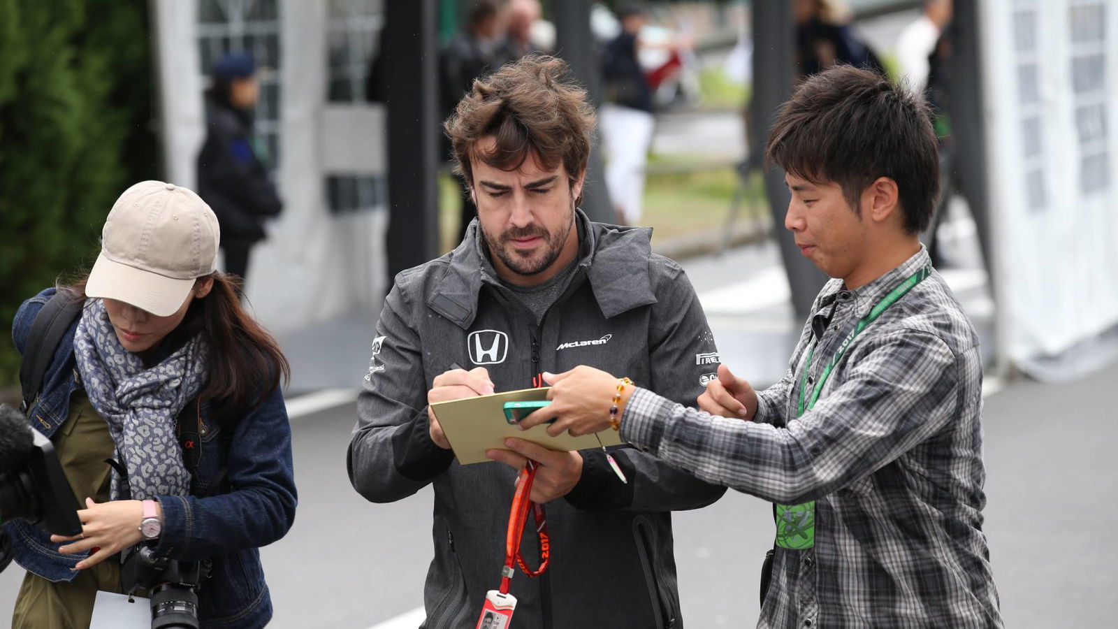 McLaren ‘into details’ of Alonso 2018 F1 deal
