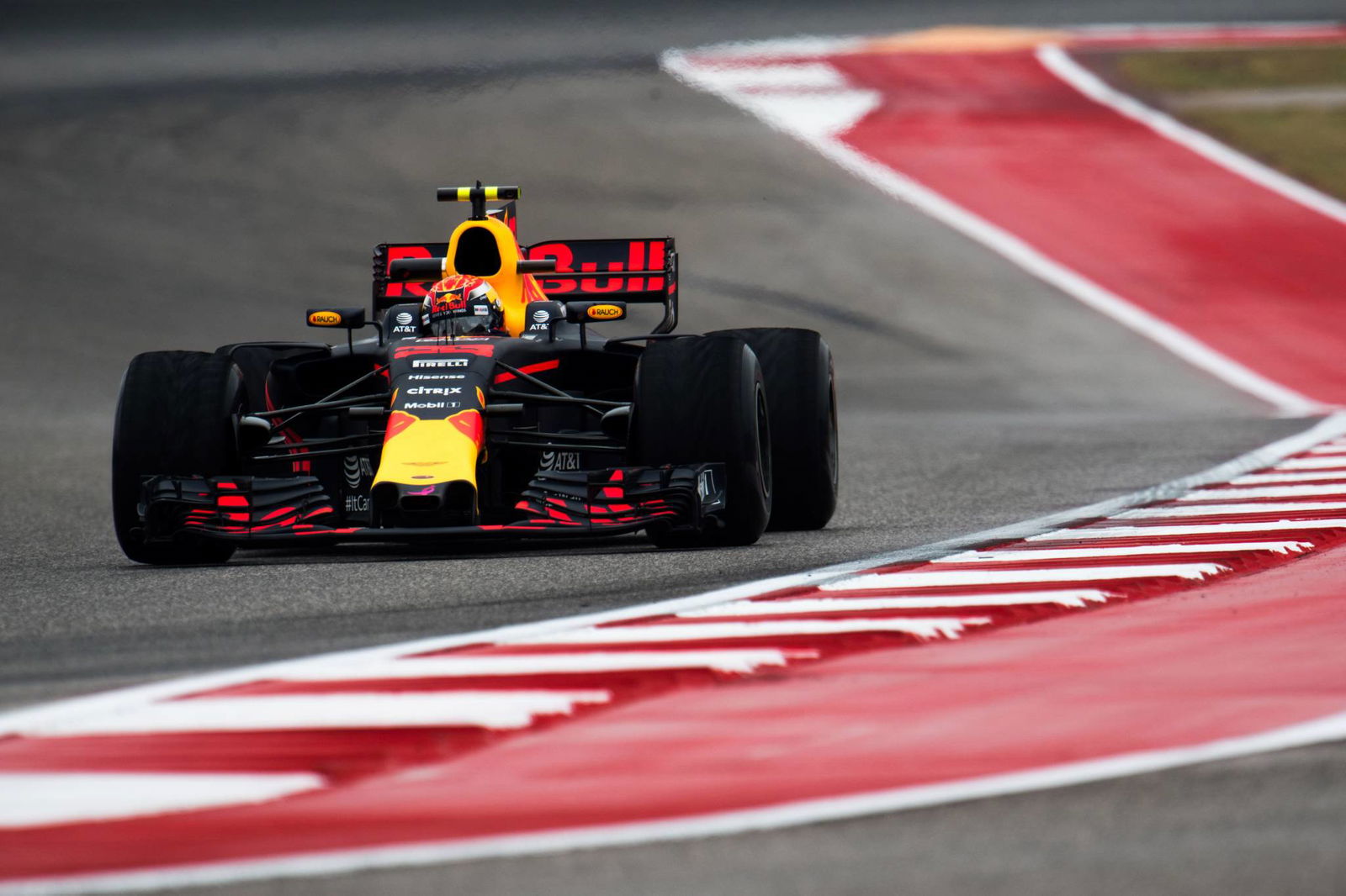Hamilton completes US GP practice hat-trick in FP3