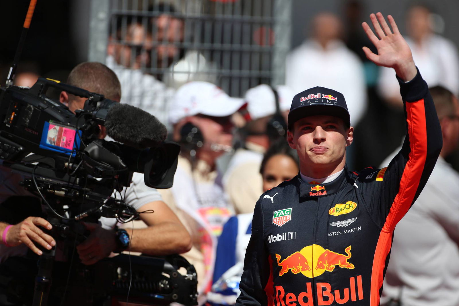 Horner fumes at lack of consistency in stewards' decisions