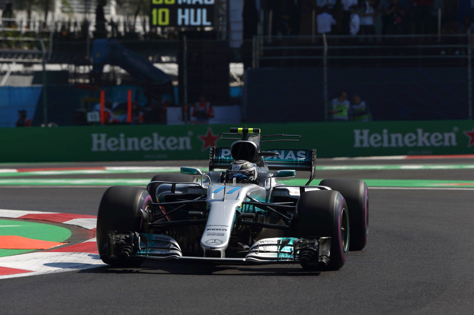 Hamilton hails ‘best ever’ Ultra-Soft stint after first lap spin