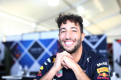 Ricciardo unflustered by Verstappen signing – Horner