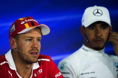 Hamilton predicts race against Vettel for five F1 titles in 2018