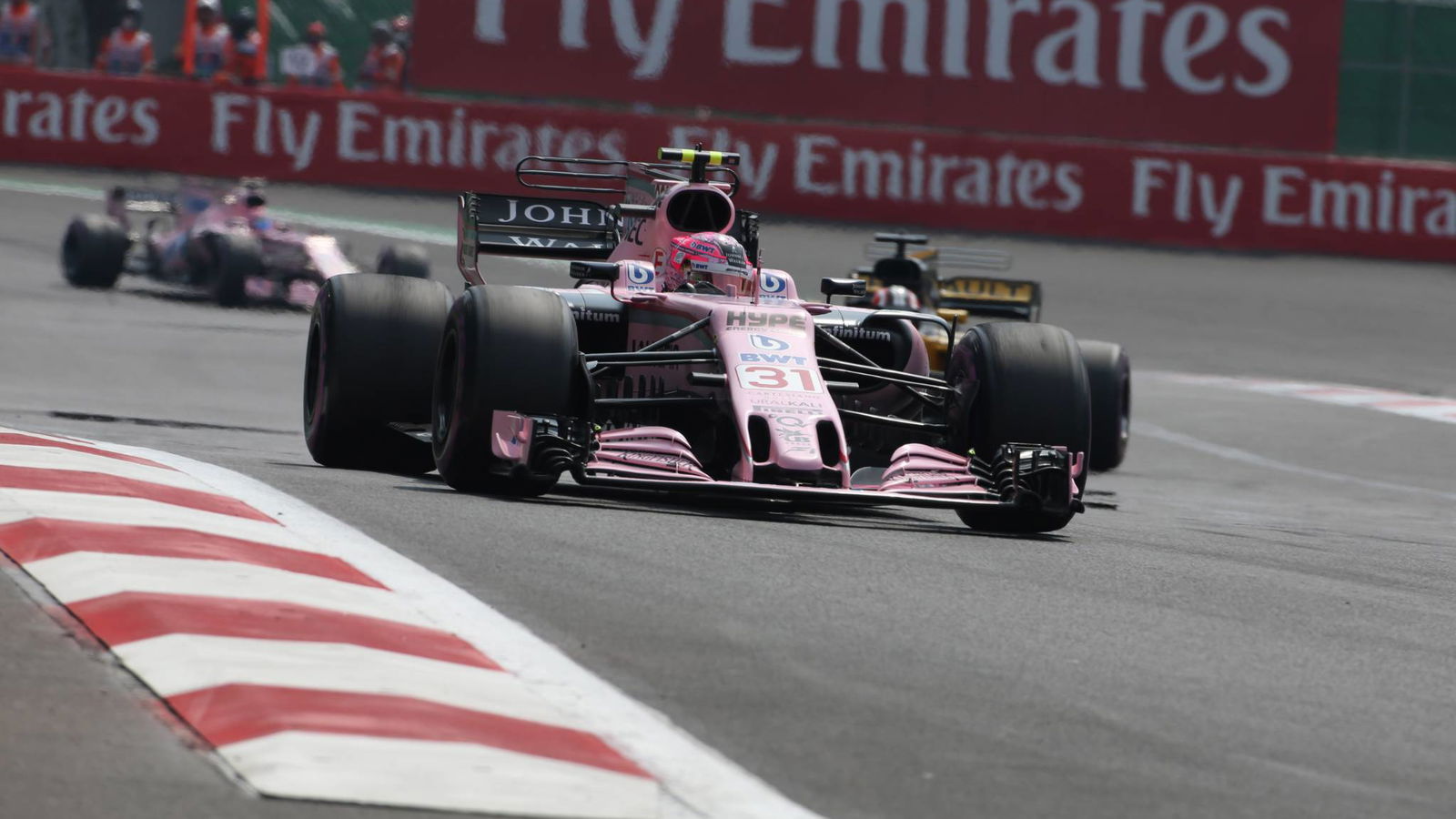 Force India celebrates securing fourth in F1 world constructors’